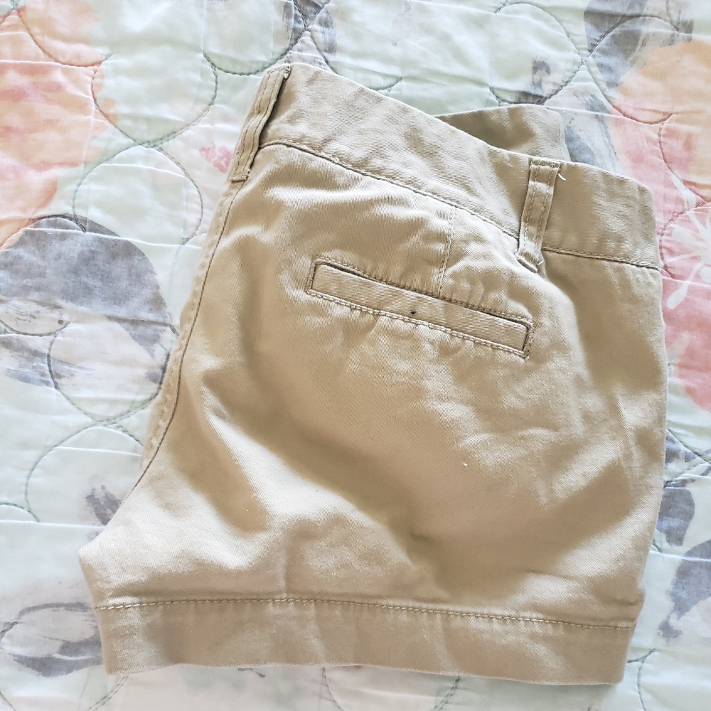 Shorts - Picture 4 of 4
